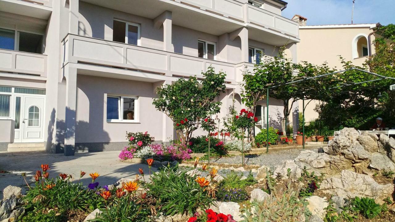Apartmani Kastelan Barbat na Rabu Exteriér fotografie