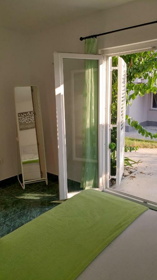 Apartmani Kastelan Barbat na Rabu Exteriér fotografie